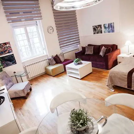 Glam And Chic Hotel 3*